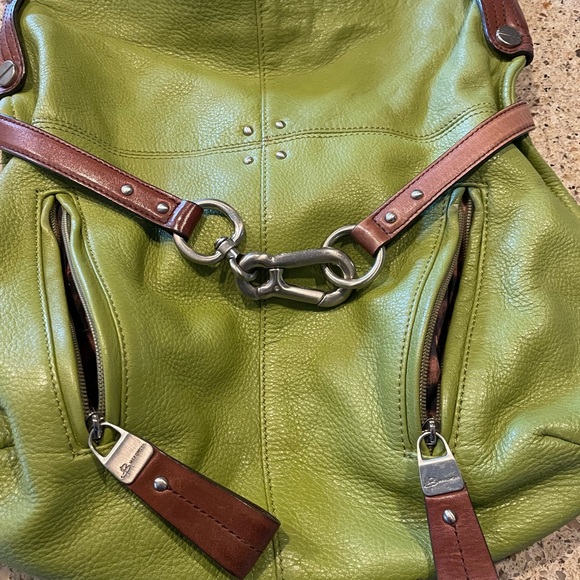 B. Makowsky Avocado Green Bag w/ Shoulder Cross Body Strap - Picture 2 of 6